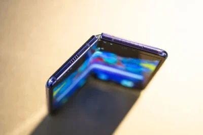 Medir la presión arterial con un Galaxy Watch está bien, pero esta patente de Samsung la lleva a cualquier pantalla
