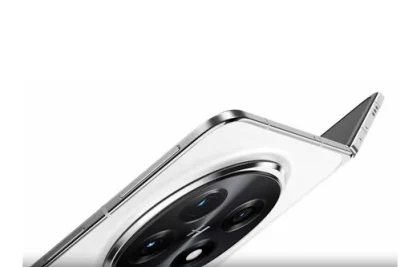 El OPPO Find N5 promete ser el móvil plegable más fino del mundo: un ridículo grosor de apenas dos monedas